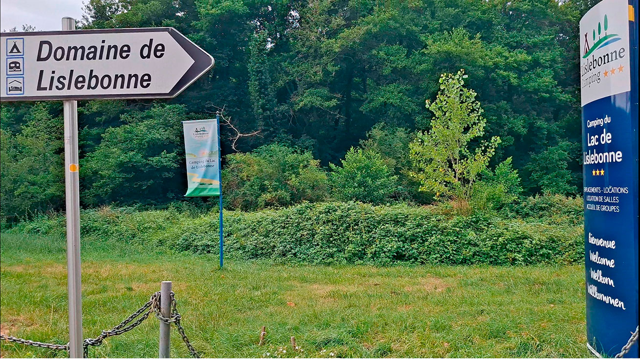 The entrance of Camping Lislebonne