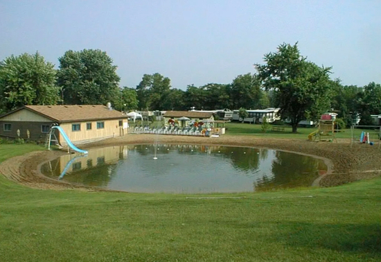 illinois-blue-lake-resort