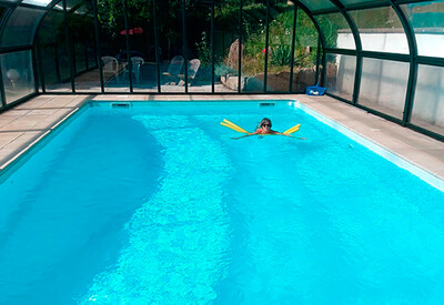 ailleurs-swimming-pool.jpg